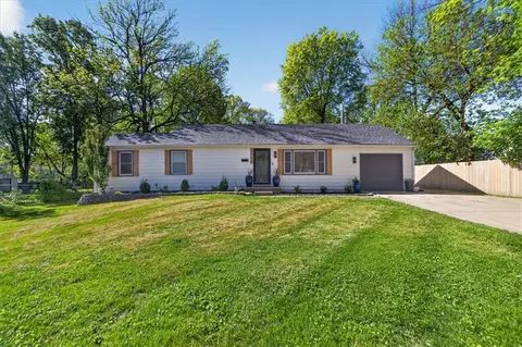 7305 Lamar Ave, Overland Park, KS 66204