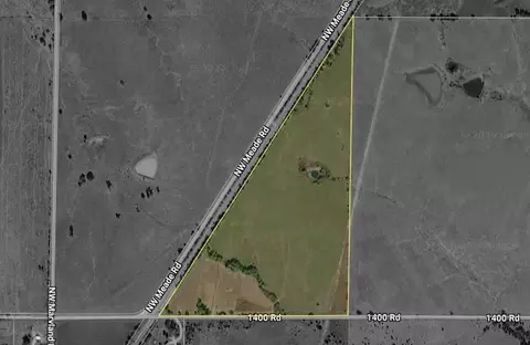 22285 NW 1400th Rd, Garnett, KS 66032