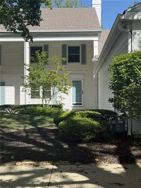 10553 Riley St, Overland Park, KS 66213