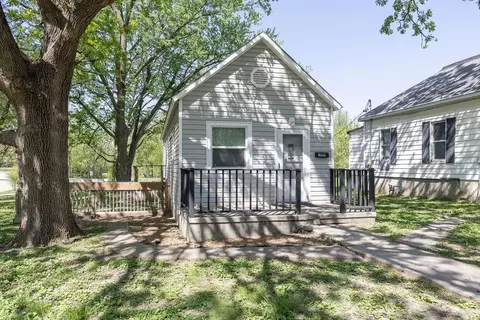 1430 N 15th St, Saint Joseph, MO 64505