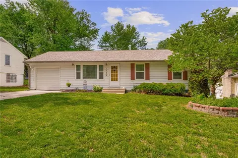 7234 Ridge Ave, Kansas City, KS 66111