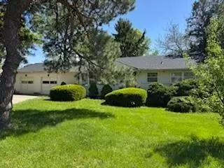 4737 Gibbs Rd, Kansas City, KS 66106
