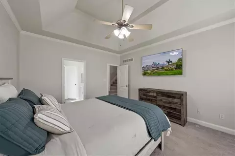 Bedroom - 4532 SW Gull Point Dr, Lees Summit, MO 64082 photo 2 of 8