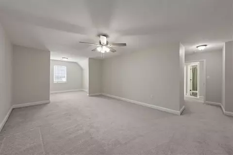 Bedroom - 4532 SW Gull Point Dr, Lees Summit, MO 64082 photo 5 of 8