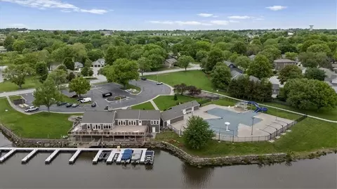 View/Area - 4532 SW Gull Point Dr, Lees Summit, MO 64082 photo 6 of 7