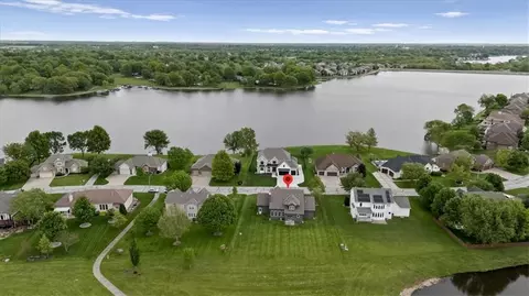 View/Area - 4532 SW Gull Point Dr, Lees Summit, MO 64082 photo 3 of 7