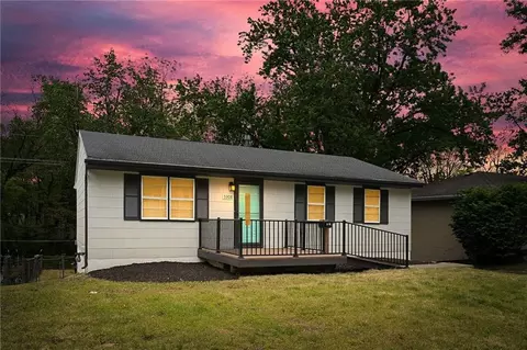 5308 NE 59th Ter, Kansas City, MO 64119