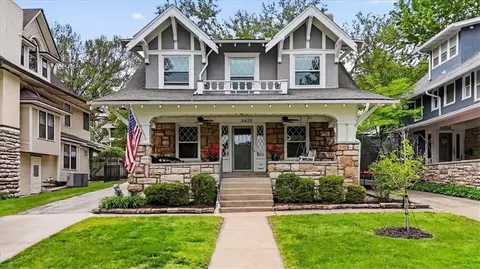 5820 Wyandotte St, Kansas City, MO 64113