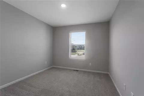 Bedroom - 602 Wild Lupine Ln, Raymore, MO 64083 photo 3 of 8