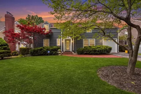 2105 W 50th Ter, Mission Woods, KS 66205