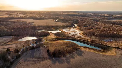 21195 Edgerton Junction Road Rd, Dearborn, MO 64439