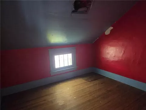Bedroom - 426 Cherry St, Chillicothe, MO 64601 photo 8 of 8