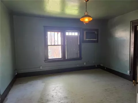 Bedroom - 426 Cherry St, Chillicothe, MO 64601 photo 3 of 8
