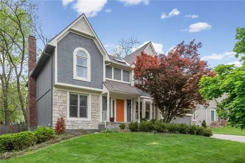 3805 NW 75th St, Kansas City, MO 64151