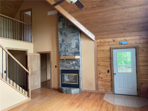Living - 2511 Ottawa Rd, Atchison, KS 66002 photo 1 of 7