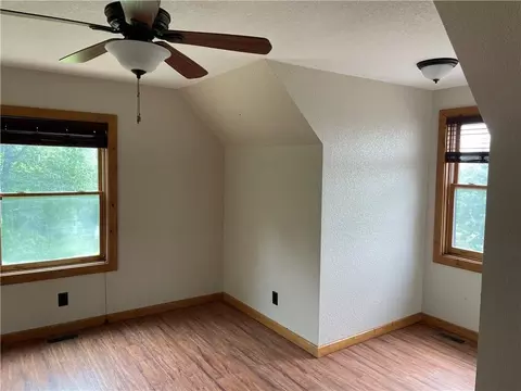 Bedroom - 2511 Ottawa Rd, Atchison, KS 66002 photo 3 of 3