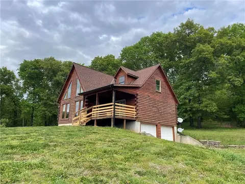 Exterior - 2511 Ottawa Rd, Atchison, KS 66002 photo 6 of 11