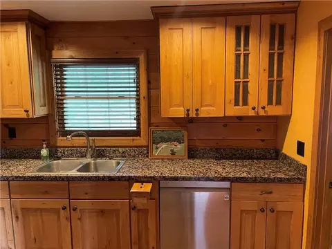 Kitchen - 2511 Ottawa Rd, Atchison, KS 66002 photo 2 of 3
