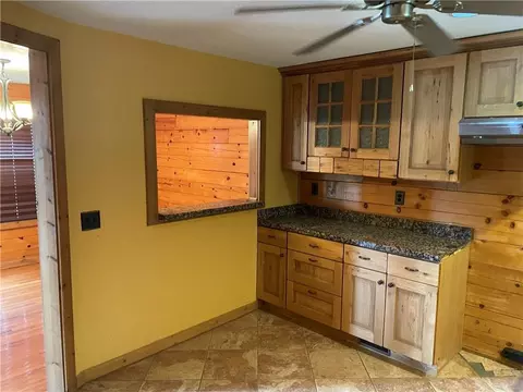 Kitchen - 2511 Ottawa Rd, Atchison, KS 66002 photo 3 of 3