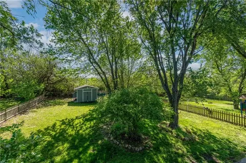 Exterior - 79 NW 271st Rd, Centerview, MO 64019 photo 18 of 21