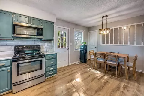 Kitchen - 79 NW 271st Rd, Centerview, MO 64019 photo 3 of 3