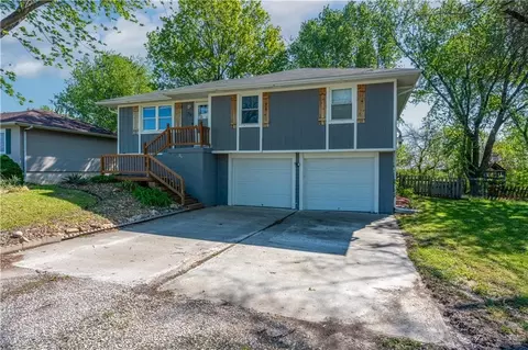 Exterior - 79 NW 271st Rd, Centerview, MO 64019 photo 5 of 21