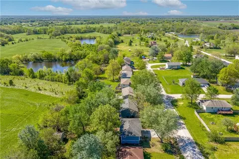 View/Area - 79 NW 271st Rd, Centerview, MO 64019 photo 2 of 3