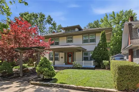 203 W 66th Ter, Kansas City, MO 64113