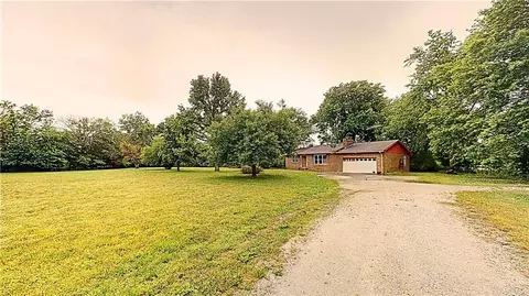 500 S Second St, Sheldon, MO 64784