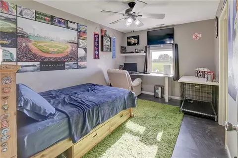 Bedroom - 11683 Highway Ff, Mayview, MO 64071 photo 4 of 7
