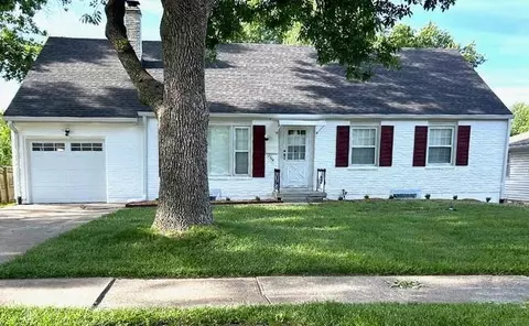 2908 Cheyenne Cir, North Kansas City, MO 64116