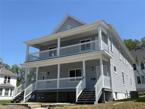 721 N 10th St, Saint Joseph, MO 64501