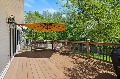 Exterior - 9413 Hall Dr, Lenexa, KS 66219 photo 2 of 4