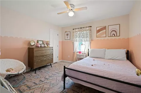 Bedroom - 9413 Hall Dr, Lenexa, KS 66219 photo 2 of 5