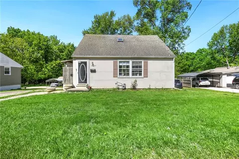 3204 S Sterling Ave, Independence, MO 64052