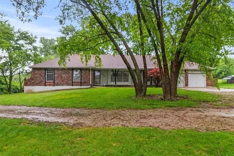 2040 SW State Route 150, Lees Summit, MO 64082