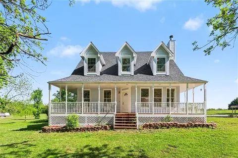 30640 W 215 St, Gardner, KS 66030