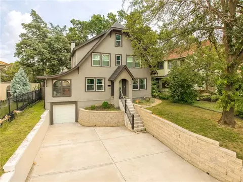 3651 Southwest Trfy, Kansas City, MO 64111