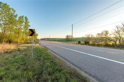 000 E 600 Rd, Lecompton, KS 66050 photo 19