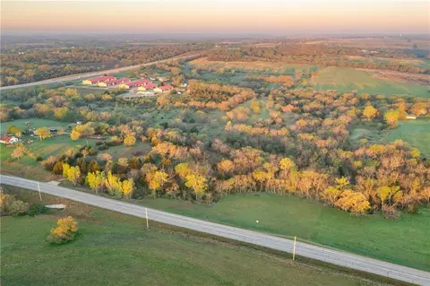 000 E 600 Rd, Lecompton, KS 66050 photo 4