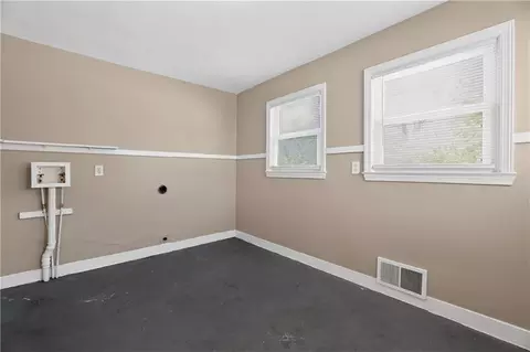 Other - 1522 W Walnut St, Independence, MO 64050 photo 8 of 11