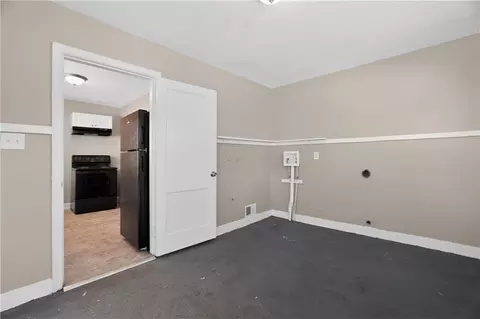 Other - 1522 W Walnut St, Independence, MO 64050 photo 9 of 11