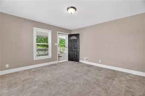 Living - 1522 W Walnut St, Independence, MO 64050 photo 1 of 3