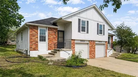 5320 NW 87th St, Kansas City, MO 64154
