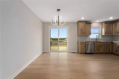 Dining - 21104 E 6th Ter, Independence, MO 64056 photo 1 of 2