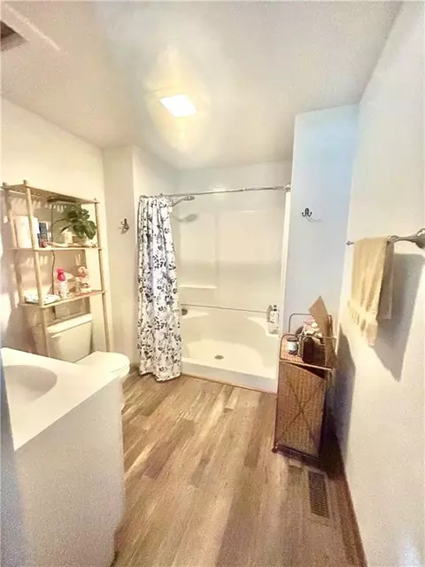 Bath - 304 W Marvin Ave, Walker, MO 64790 photo 1 of 1