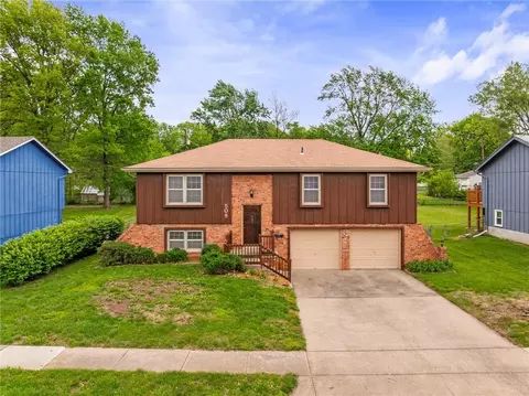 508 N Stevenson St, Olathe, KS 66061