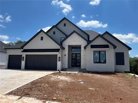 18105 Cody St, Overland Park, KS 66013