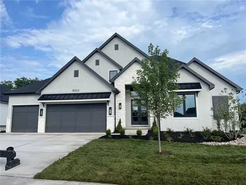 18105 Cody St, Overland Park, KS 66013