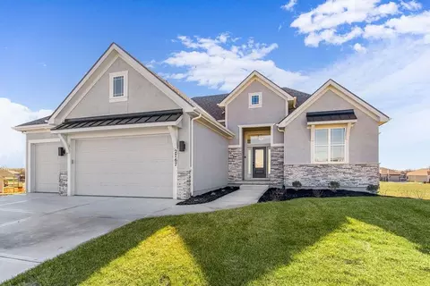 10609 N Home Ave, Kansas City, MO 64157